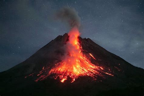 indonesia volcano news